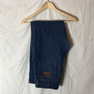 Wrangler Slim Fit Jeans (2)